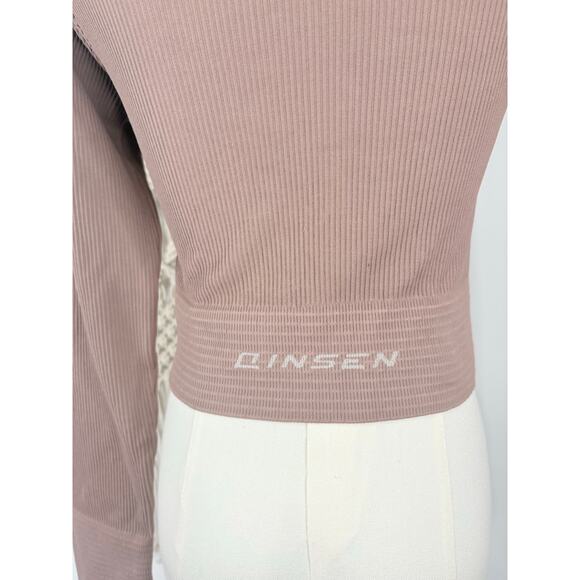 Qinsen Seamless Ribbed Cut Out Long Sleeve Crop Top Small Hazelnut Mocha - Picture 8 of 8